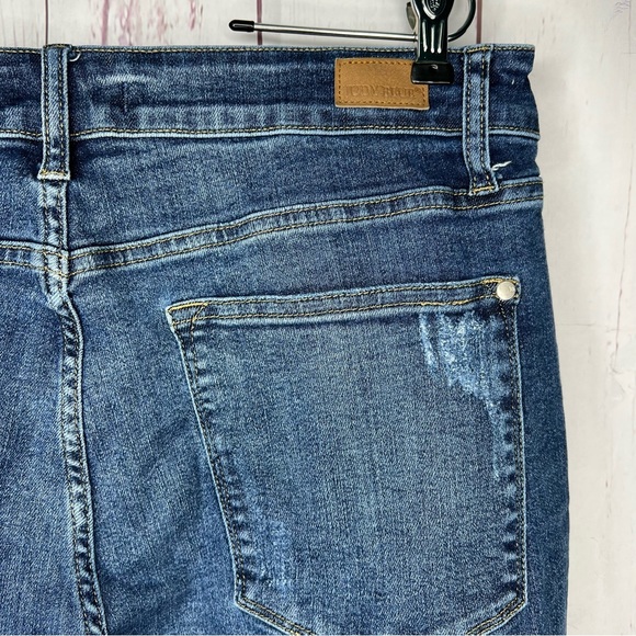 Judy Blue Relaxed Fit Distressed Size 18 Plus Size Denim Jeans 18W Stretch Crop - Picture 6 of 11